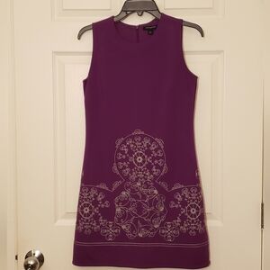 Banana Republic Mini Jersey Knit Dress with Embroidered Design | Women's Size 2